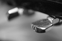 Tuning Peg